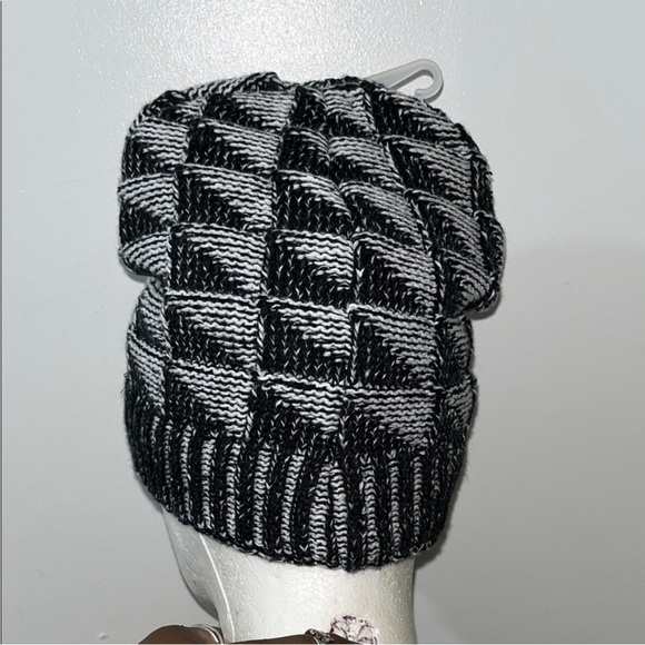UGG Monochrome Striped Knit Beanie - Picture 2 of 3